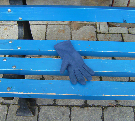 handschuh-blau-1k